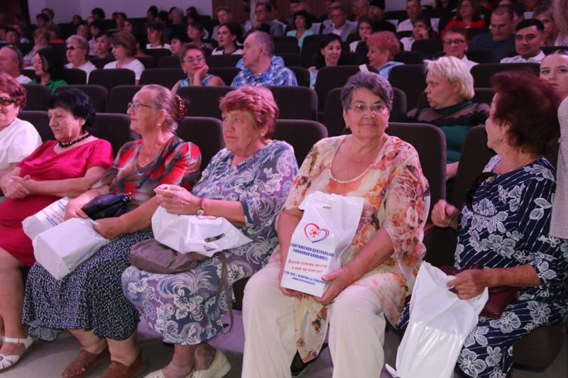 День медика отметили сотрудники больницы Искитима