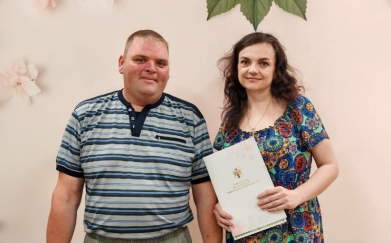 «Королевская двойня» родилась в семье города Искитима