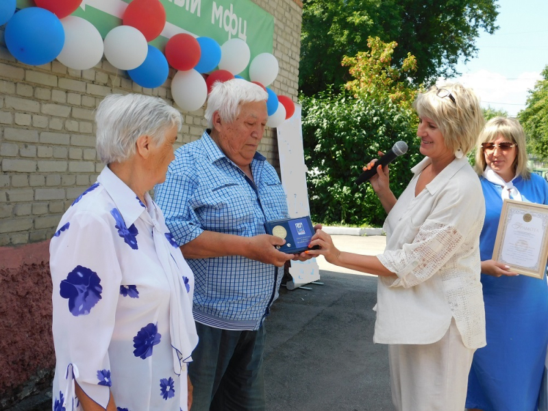 Крепкий союз длиною в 57&nbsp;лет: супруги Никулич из Верх-Коена удостоены почетной награды