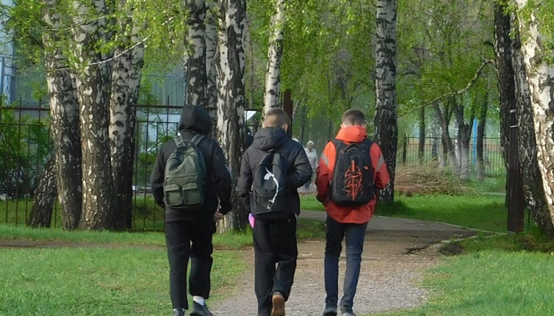 Как выбрать школьный рюкзак: советы родителям от Роспотребнадзора Новосибирской области